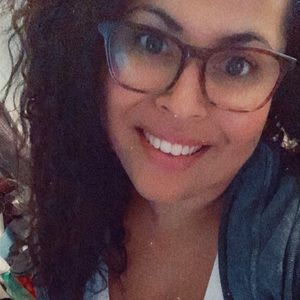 Meet your Posher, Michaela